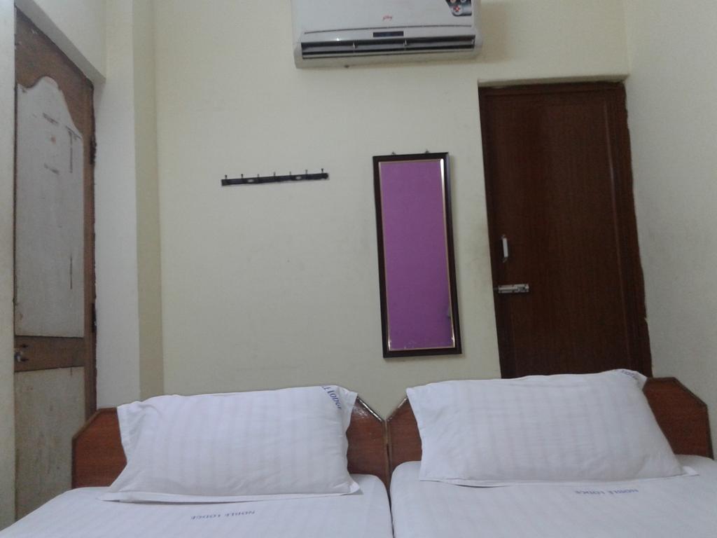 ホテルNoble Residency ティルパティ 部屋 写真